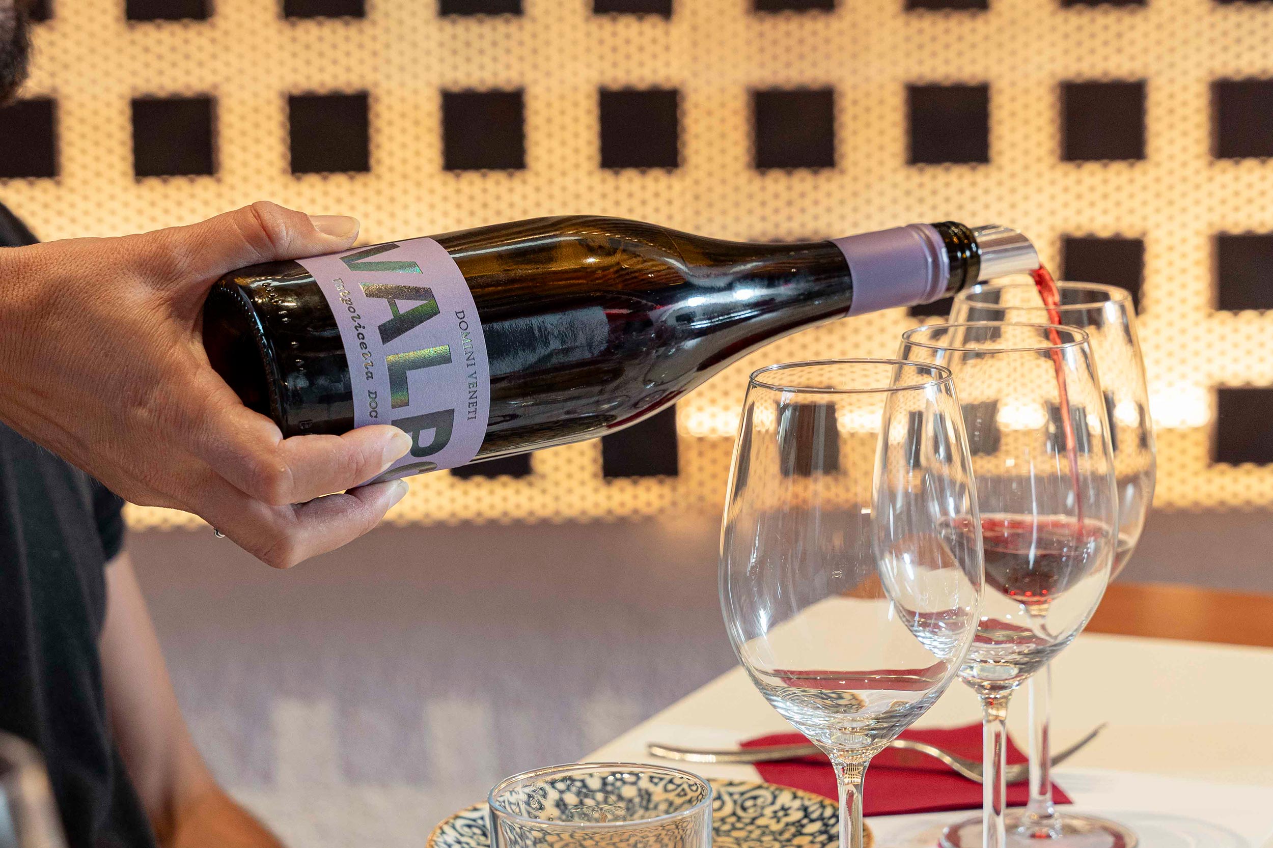 Domini Veneti. Valpolicella, la voglia di freschezza si colora di viola